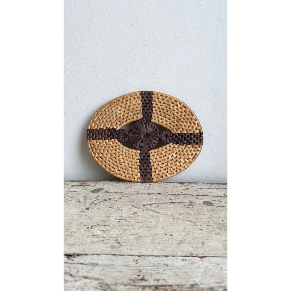Vintage Woven Wicker Trivet Oval Boho Wall Hanging Brown Tan 9x7